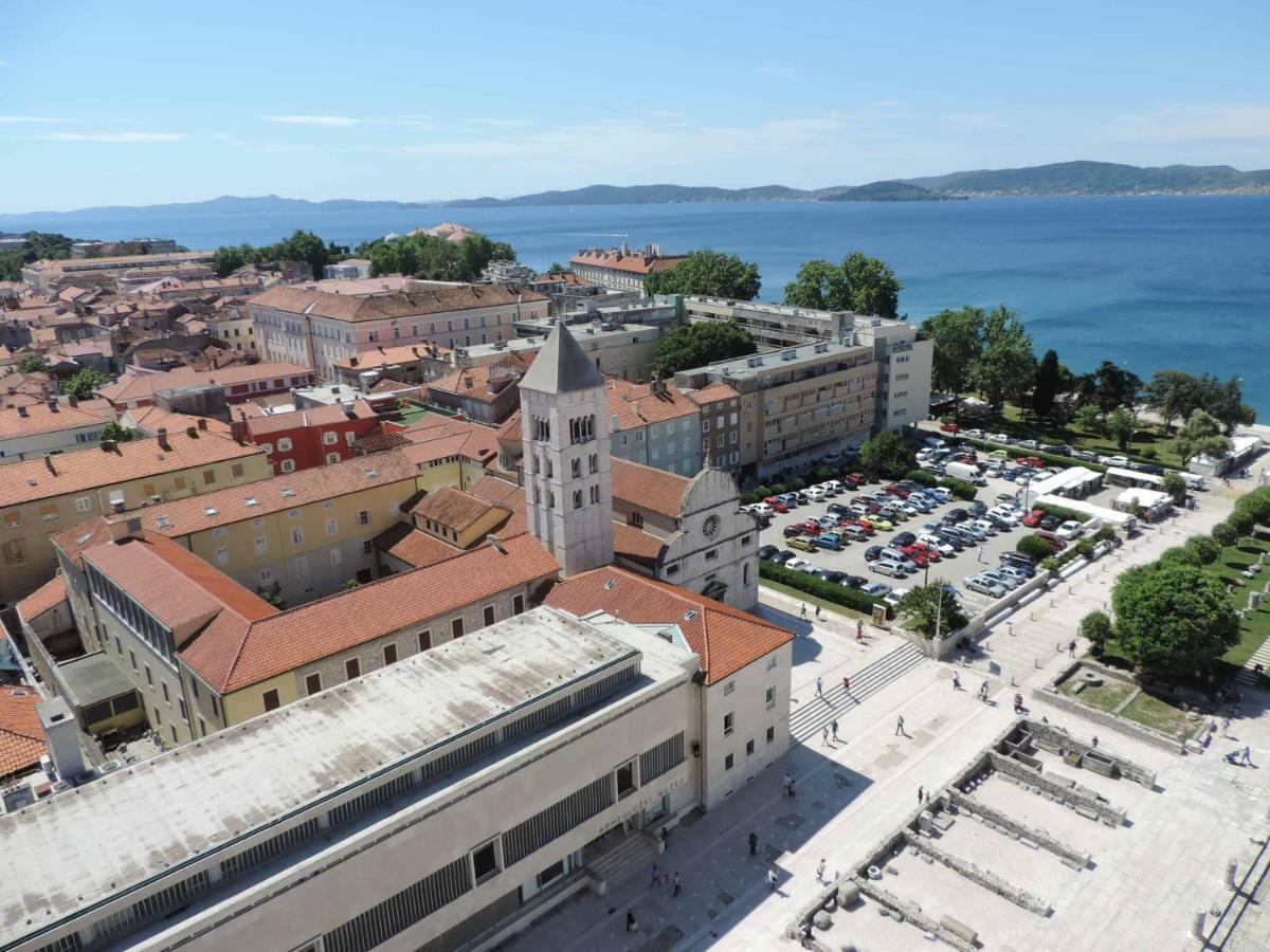 Apartment & Room'S Anni Zadar Exteriör bild